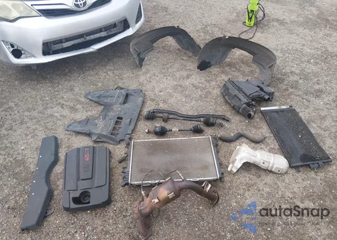 2017 Fiat 500 Lounge из США, поврежденный, VIN 3C3CFFCR4HT594278